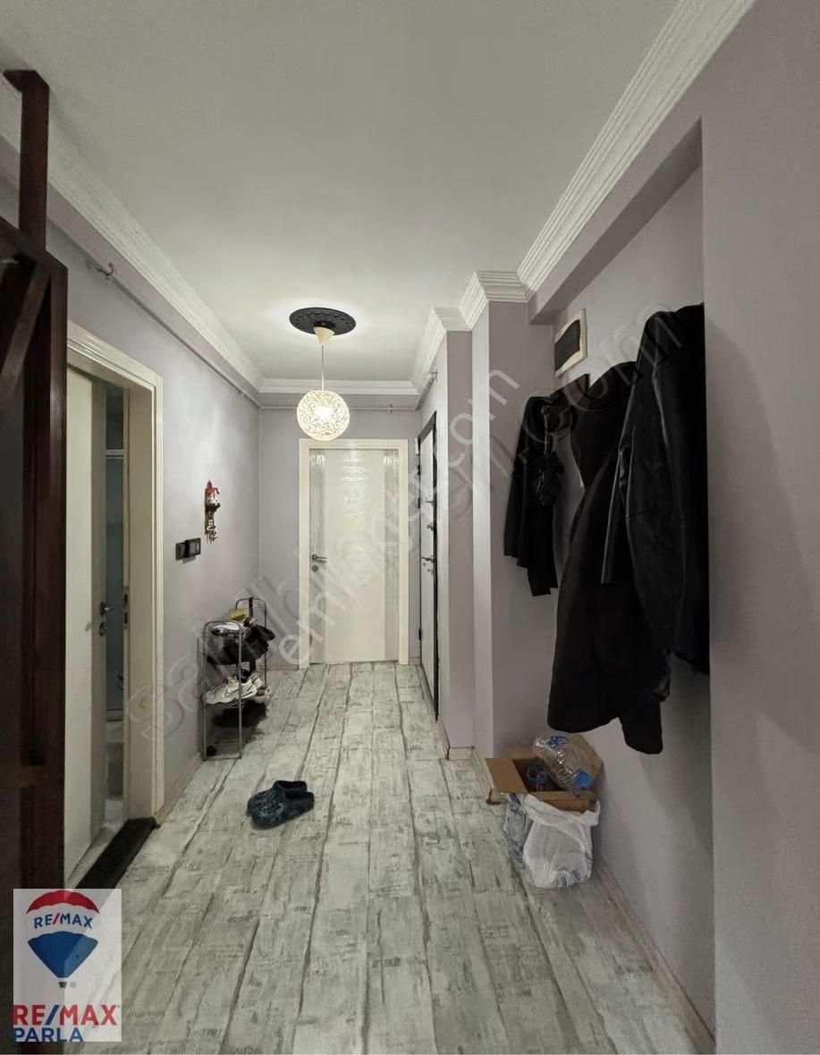 Remax M.kaan Ak | Körfez'de 20bin Tl Kiracılı Eşyalı 2+1 Daire! - Görsel 5