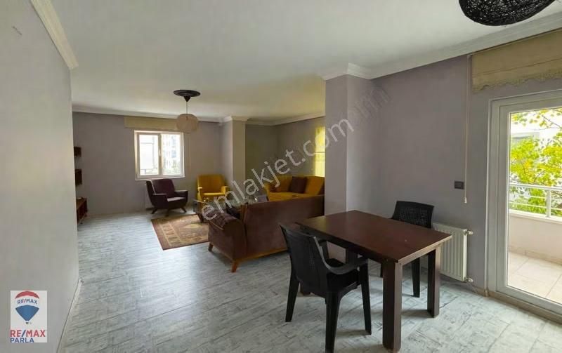 Remax M.kaan Ak | Körfez'de 20bin Tl Kiracılı Eşyalı 2+1 Daire! - Görsel 2