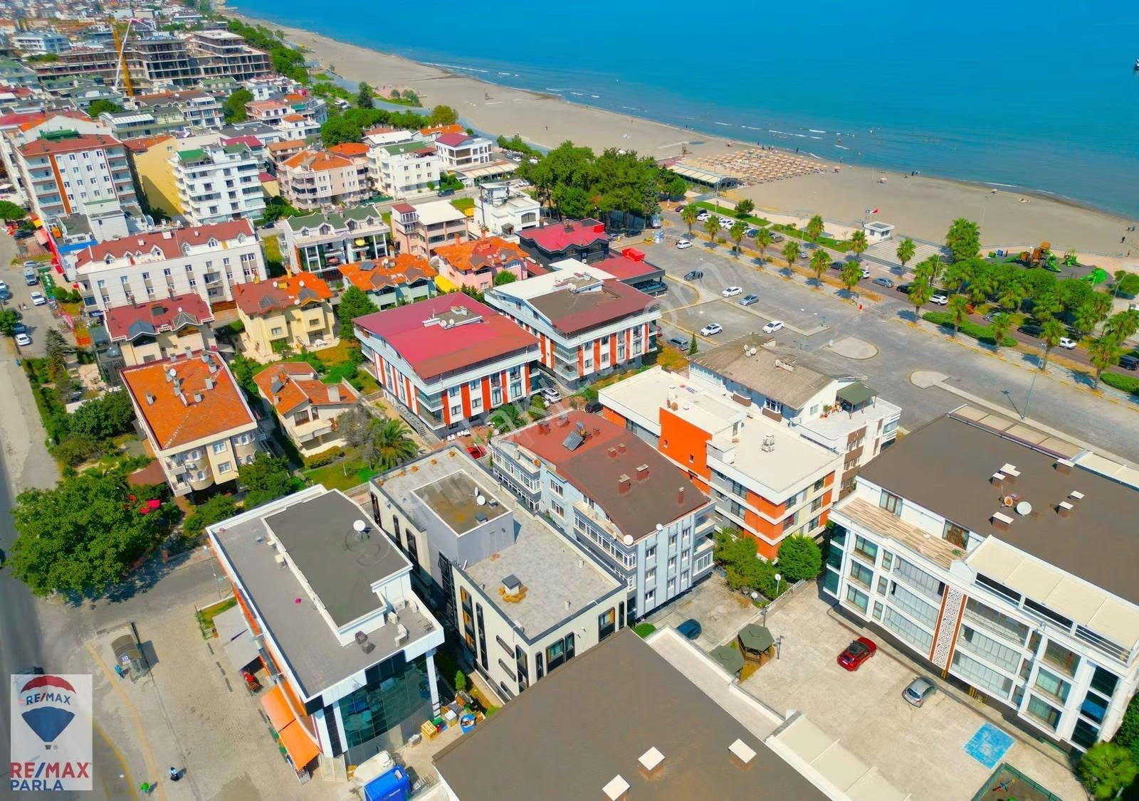 Remax Parla M.kaan Ak | Ömürevleri Sahil'de 1.katta 3+1 Daire ! - Görsel 13