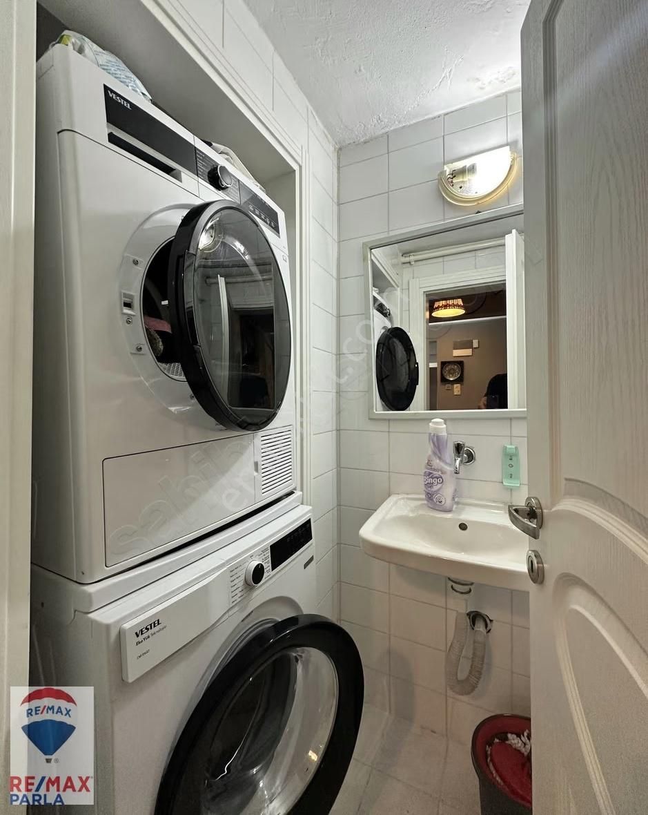 Remax Parla M.kaan Ak | Ömürevleri Sahil'de 1.katta 3+1 Daire ! - Görsel 11