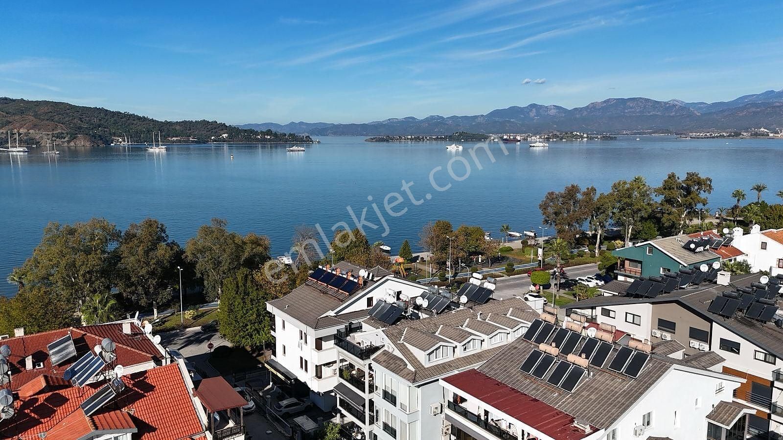 Fethiye’de Kordona Ve Olanaklara Yakın Lüks Eşyalı Daire - Görsel 4