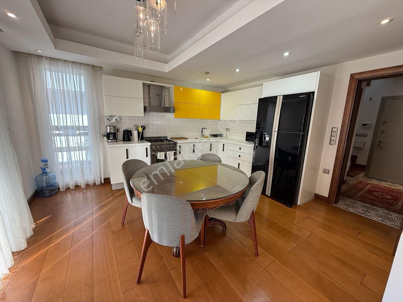 Fethiye’de Kordona Ve Olanaklara Yakın Lüks Eşyalı Daire - Görsel 7