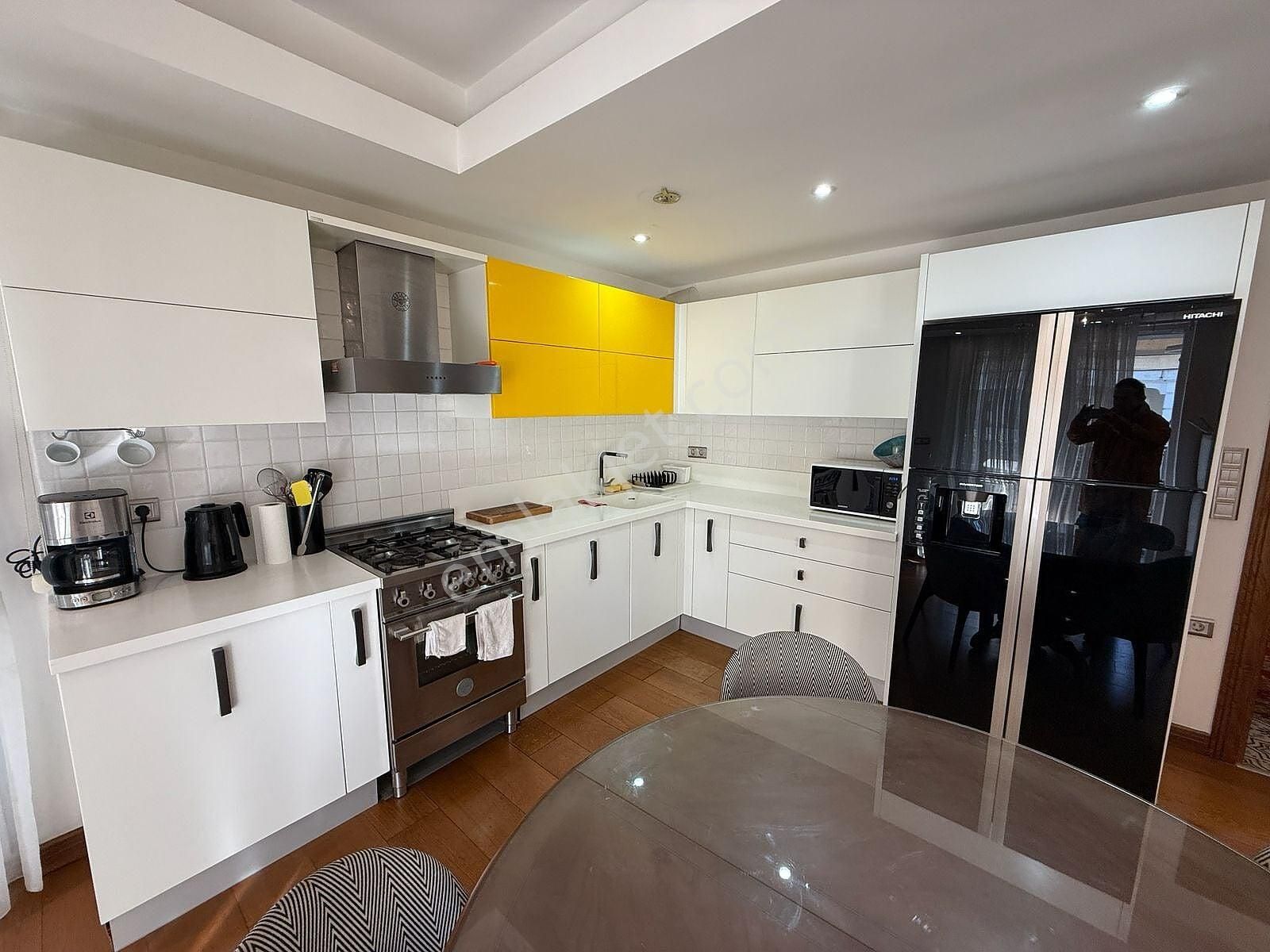 Fethiye’de Kordona Ve Olanaklara Yakın Lüks Eşyalı Daire - Görsel 8