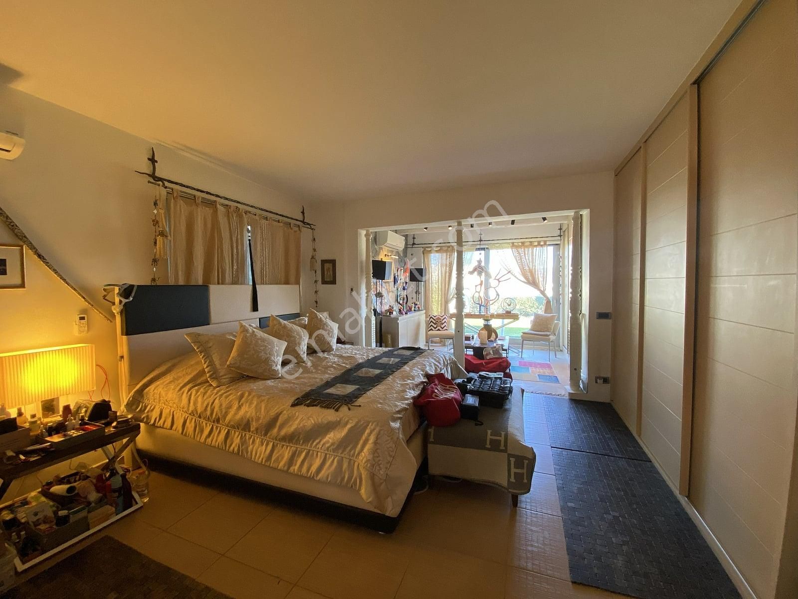 Bodrum Türkbükü’nün Kalbinde Deniz Manzaralı Müstakil Ev - Görsel 12