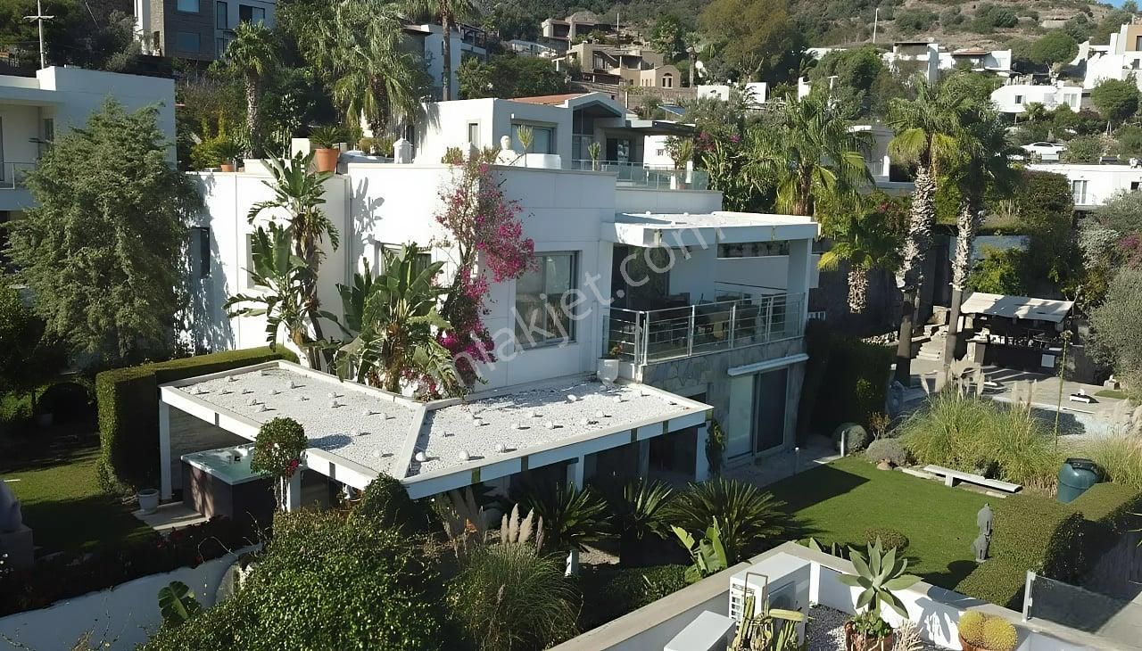 Bodrum Türkbükü’nün Kalbinde Deniz Manzaralı Müstakil Ev - Görsel 2