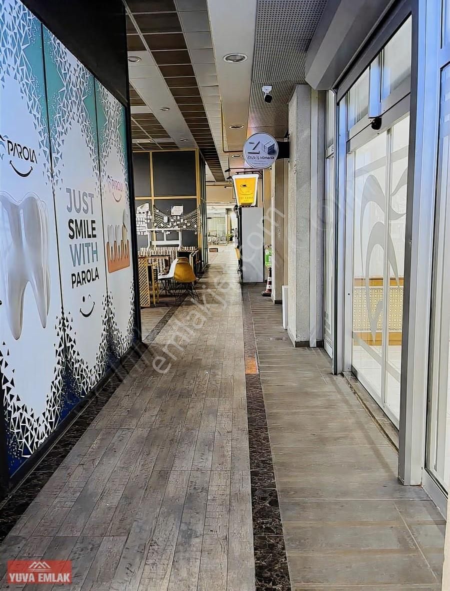 Kayaşehir Parkmavera 1 De Kiralık Dükkan - Görsel 4
