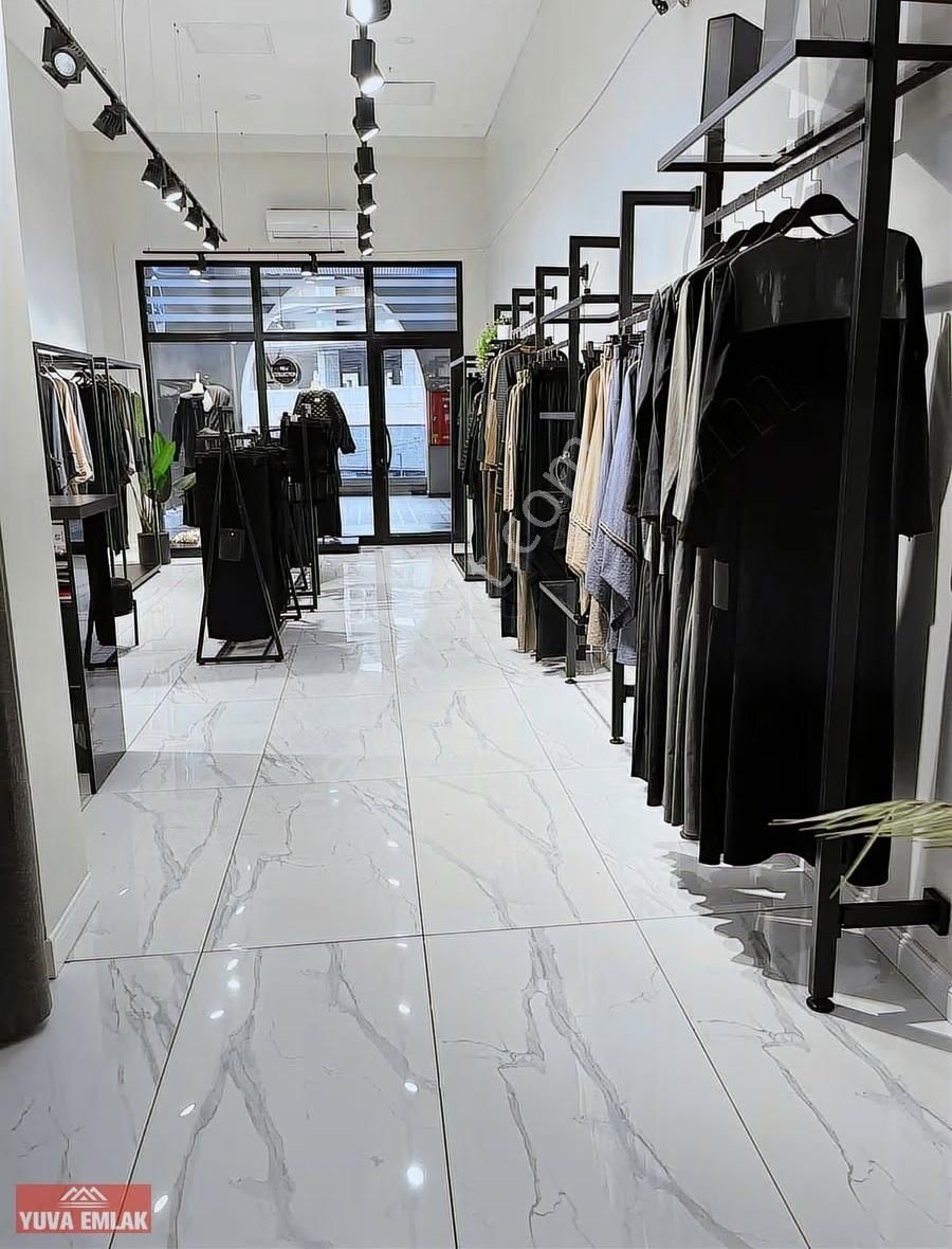 Kayaşehir Parkmavera 1 De Kiralık Dükkan - Görsel 9