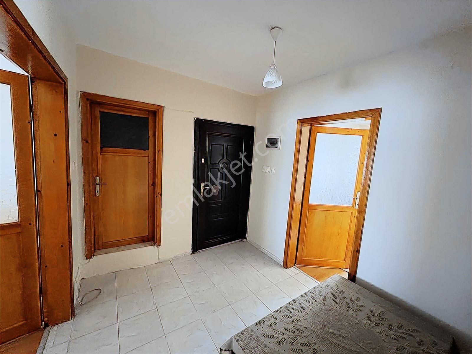 Kuşadası Satılık 3+1 Fırsat Daire - Görsel 3