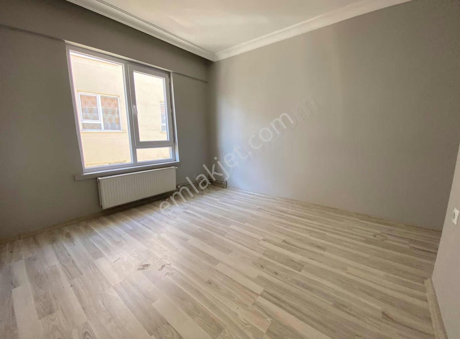 Meta'dan Hocalı Caddesi Yakınında 3+1 Daire - Görsel 11