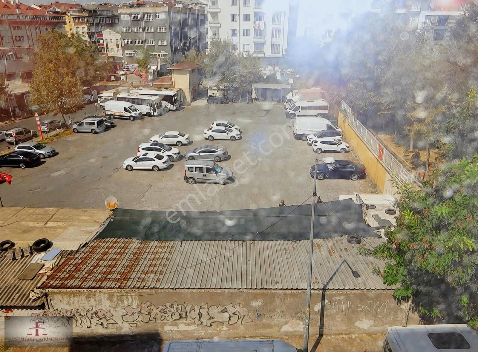 B.evler Yenibosna Çobançeşme Mah.satılık Otoparklı 2+1 Daire - Görsel 15