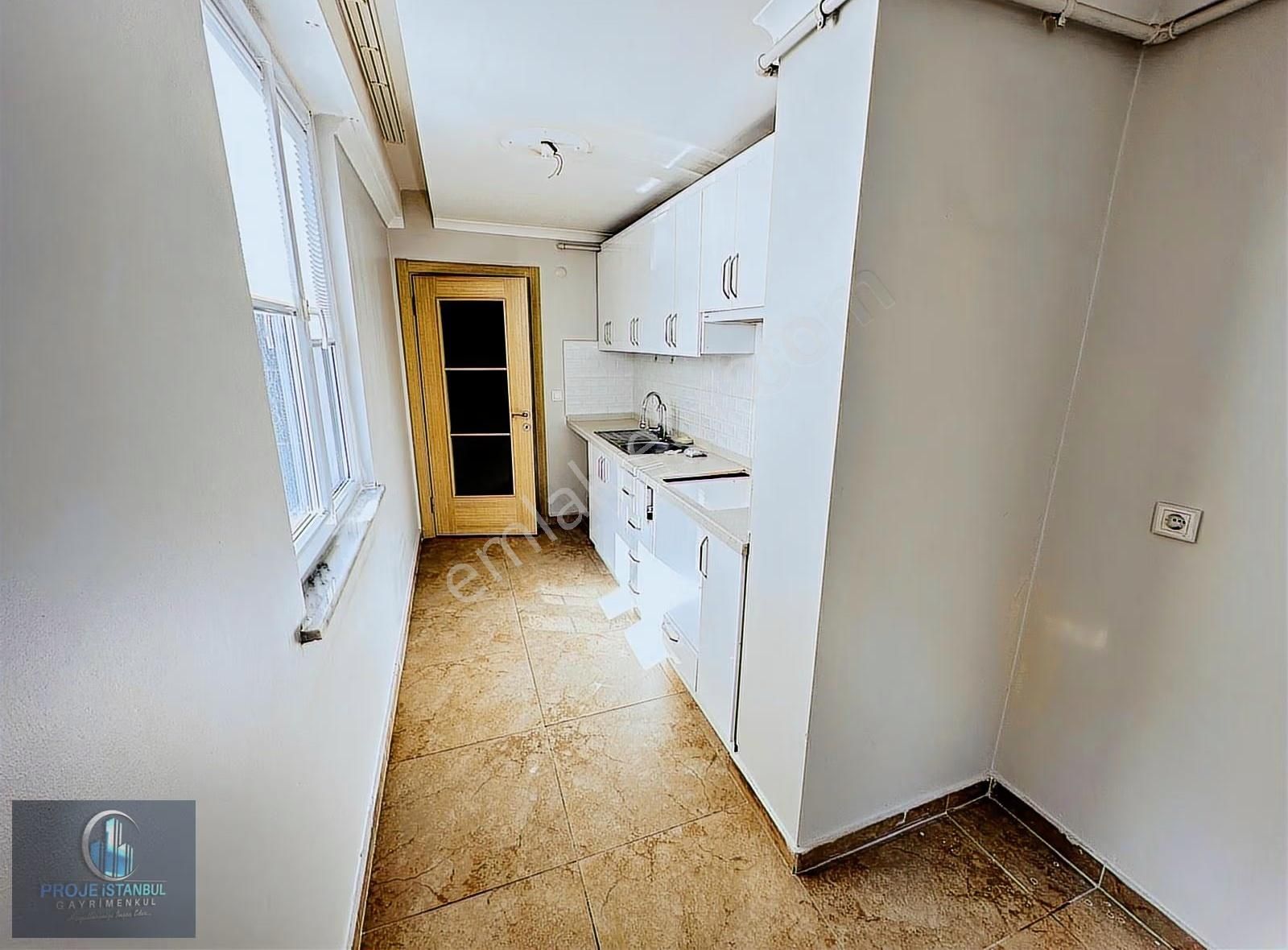 Sultanbeyli Mimar Sinan'da Yeni Binada Asansörlü Otoparklı 2+1 - Görsel 18