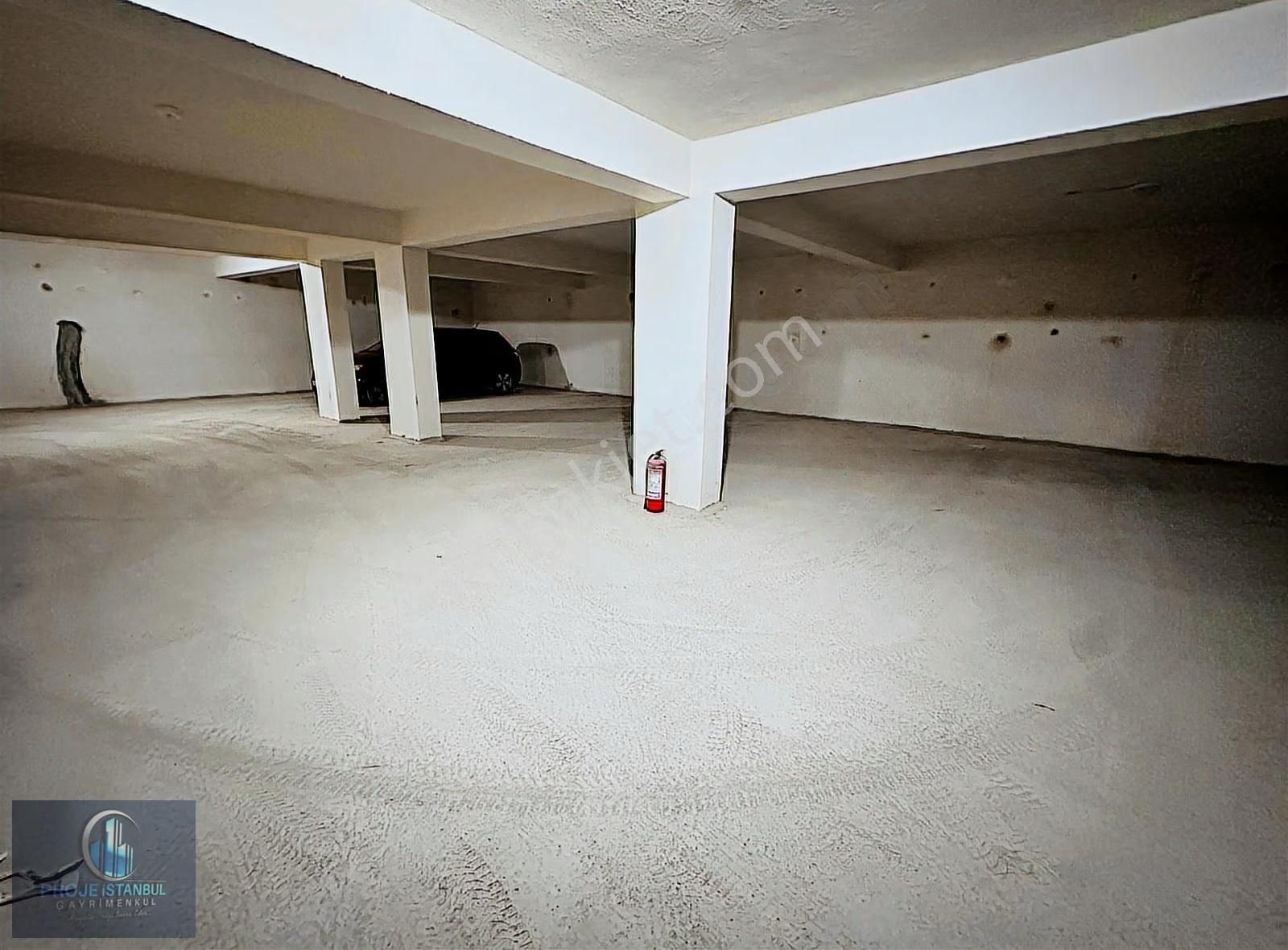 Sultanbeyli Mimar Sinan'da Yeni Binada Asansörlü Otoparklı 2+1 - Görsel 19