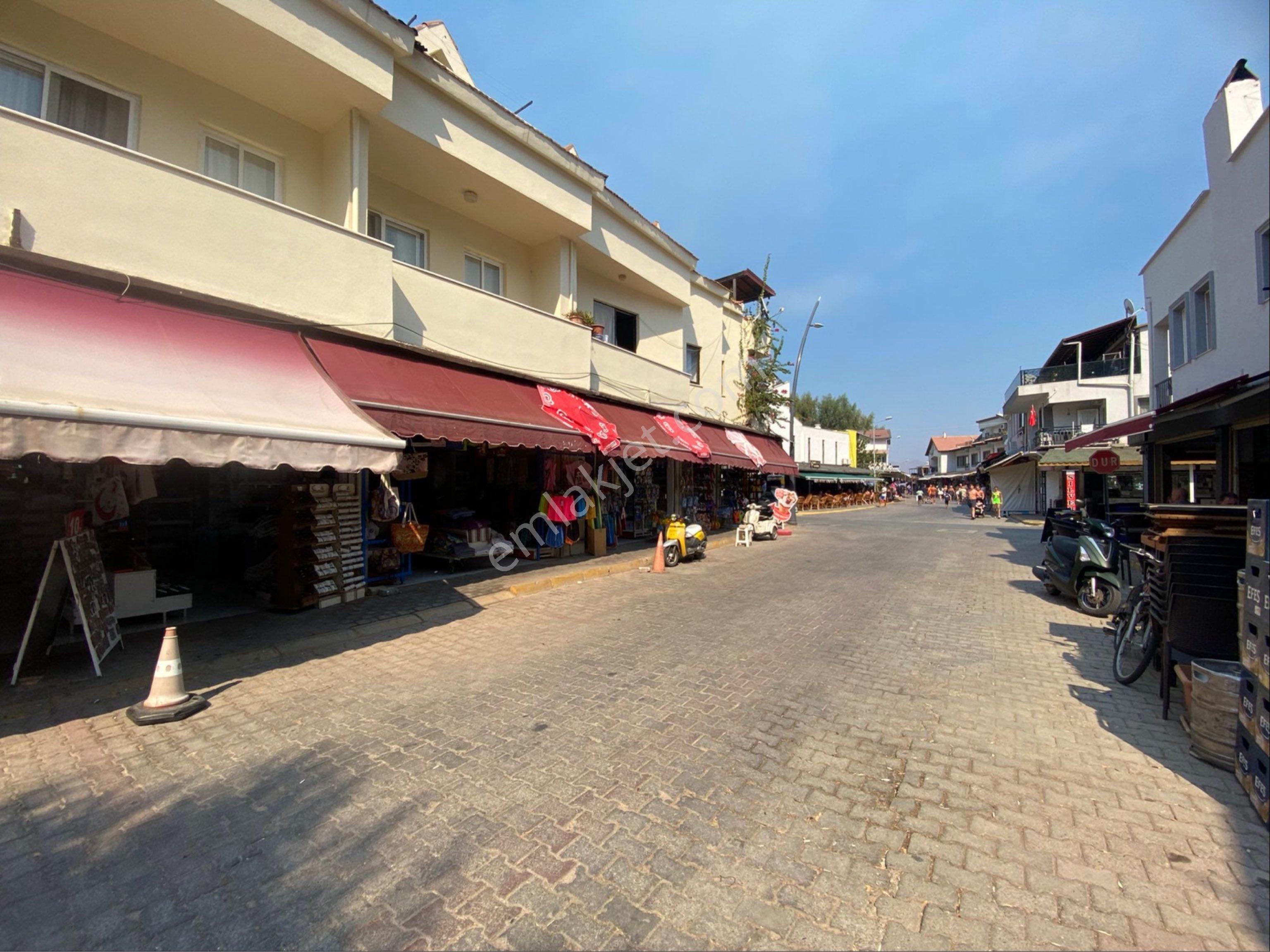 Marmaris Turunç Ta Emsalsizzz Köşe Dükkan - Görsel 3