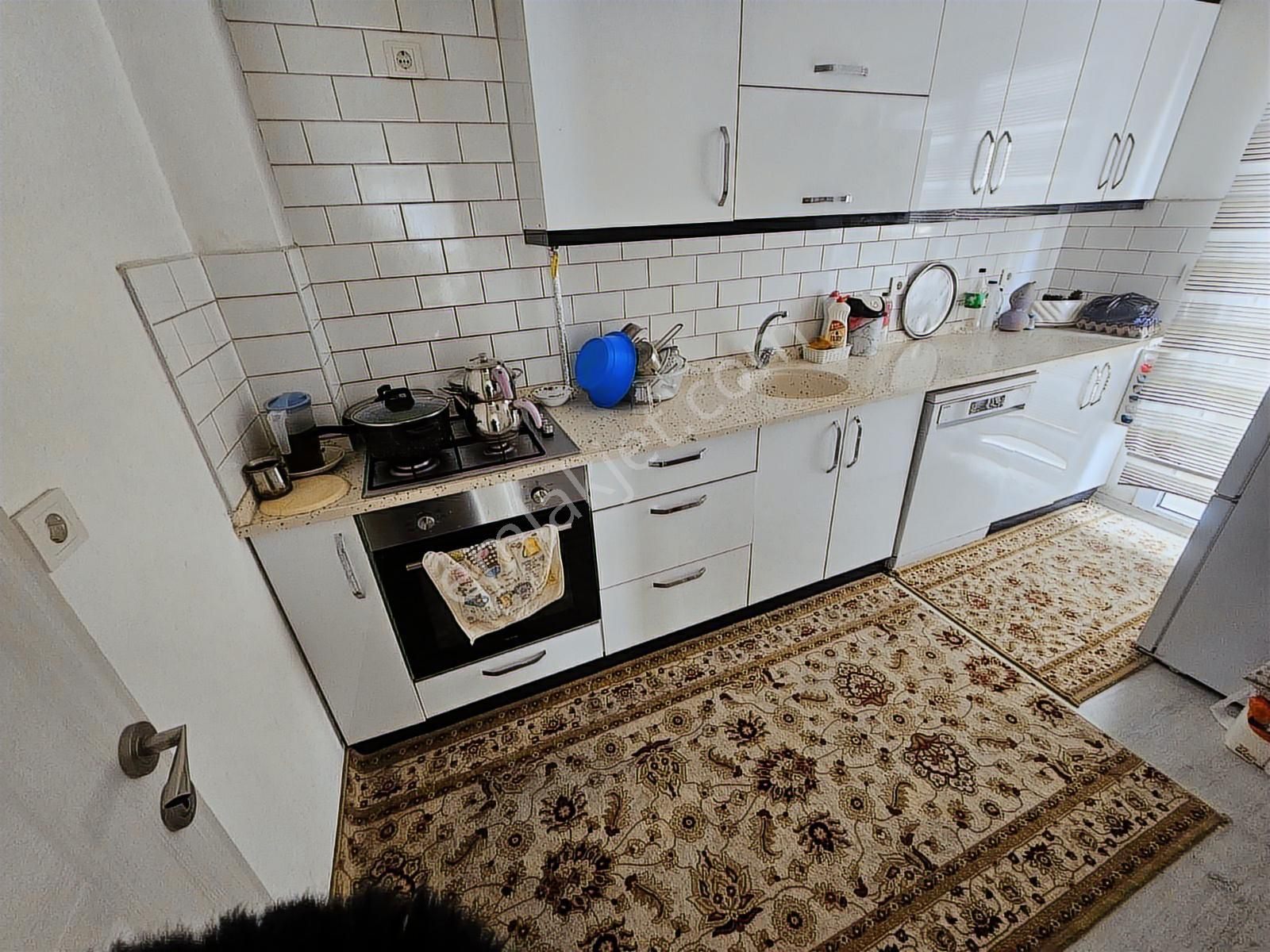 Söke Cumhuriyet Mahallesinde Satılık 2+1 Doğalgazlı Daire - Görsel 24