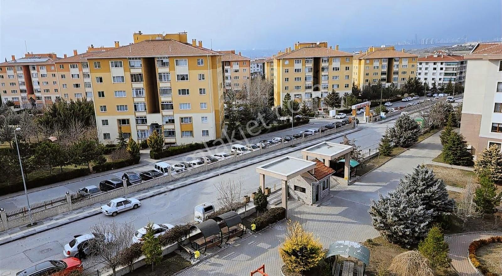 Eymir Meva Sitesi'nde Satılık 3+1 Daire (147m², Üst Kat) - Görsel 2
