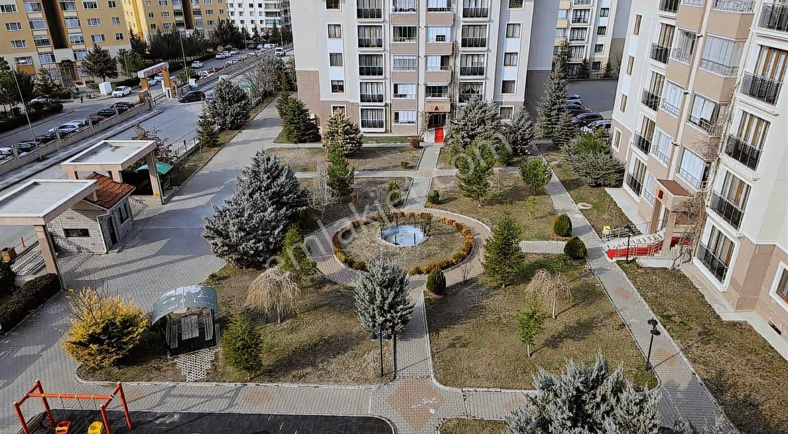 Eymir Meva Sitesi'nde Satılık 3+1 Daire (147m², Üst Kat) - Görsel 3
