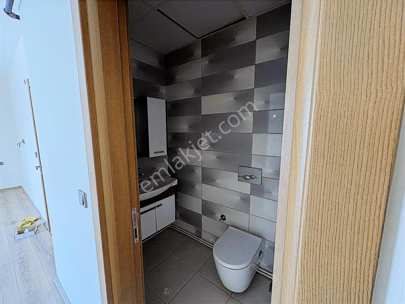 Kuşadası Satılık 4+1 Çatı Dubleks - Görsel 20