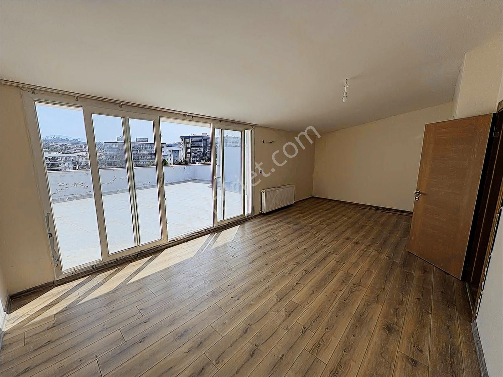 Kuşadası Satılık 4+1 Çatı Dubleks - Görsel 11