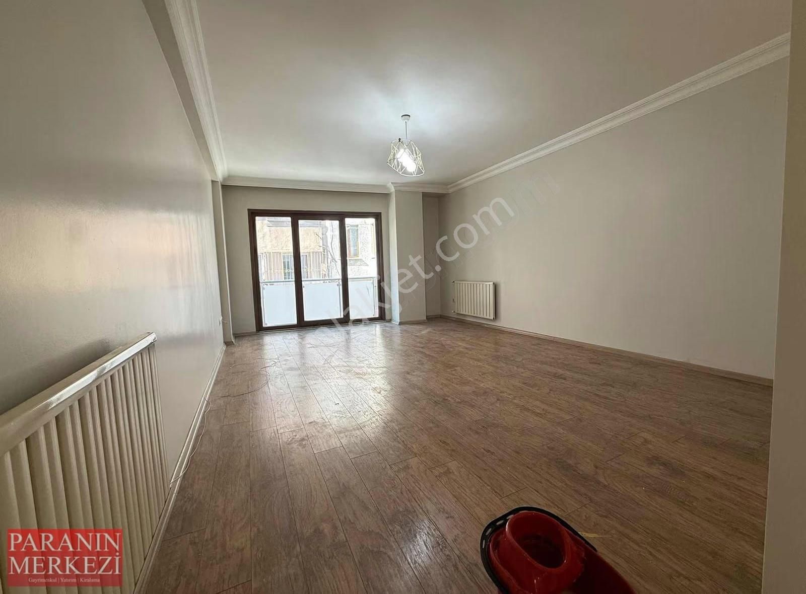 Merkezi Konumda Eşyasız 1+1 Daire - Görsel 10