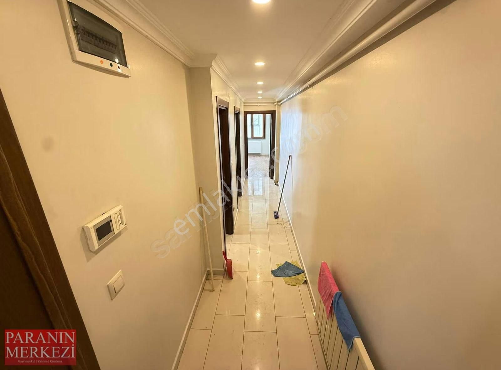 Merkezi Konumda Eşyasız 1+1 Daire - Görsel 2