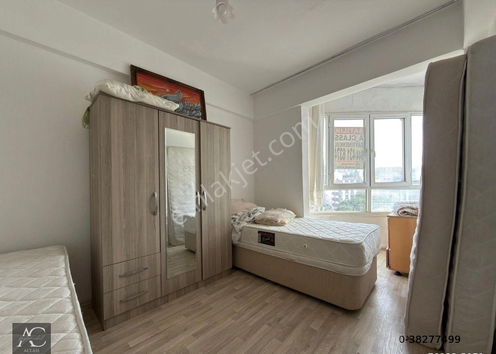 Aclass Emlaktan Kuşadasının Tam Merkezınde Kısmi Manzaralı Yatırımlık Full Eşyalı Fırsat Daire - Görsel 2