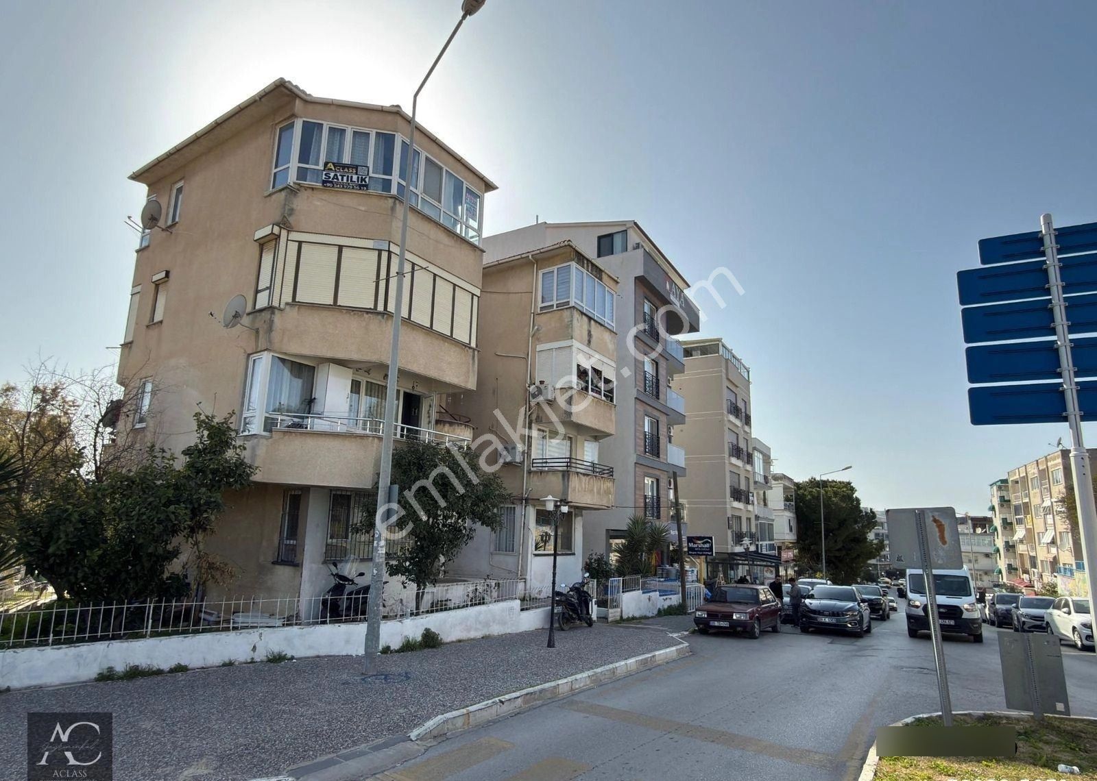 Aclass Emlaktan Kuşadasının Tam Merkezınde Kısmi Manzaralı Yatırımlık Full Eşyalı Fırsat Daire - Görsel 26