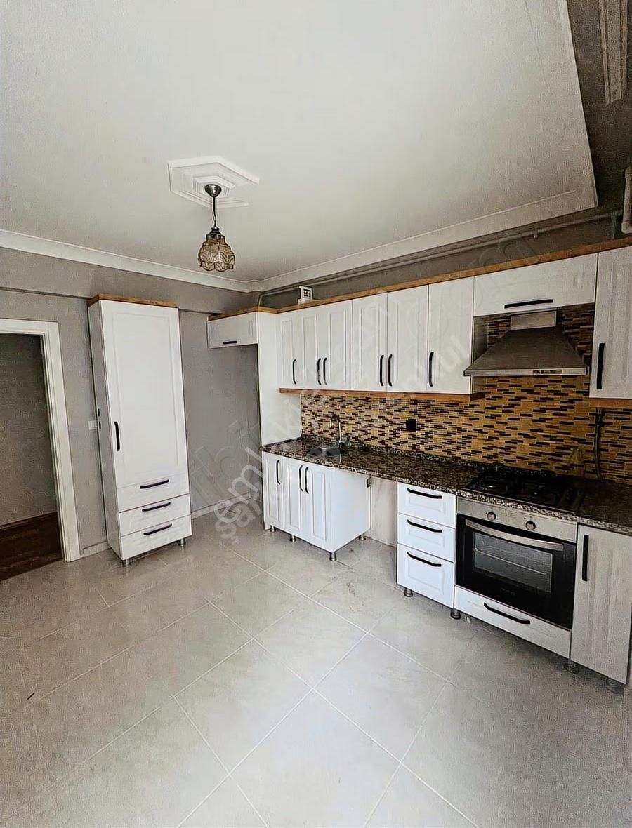 Masrafsız Ve Taşınmaya Hazır Yüksek Giriş 3+1 Daire - Görsel 4