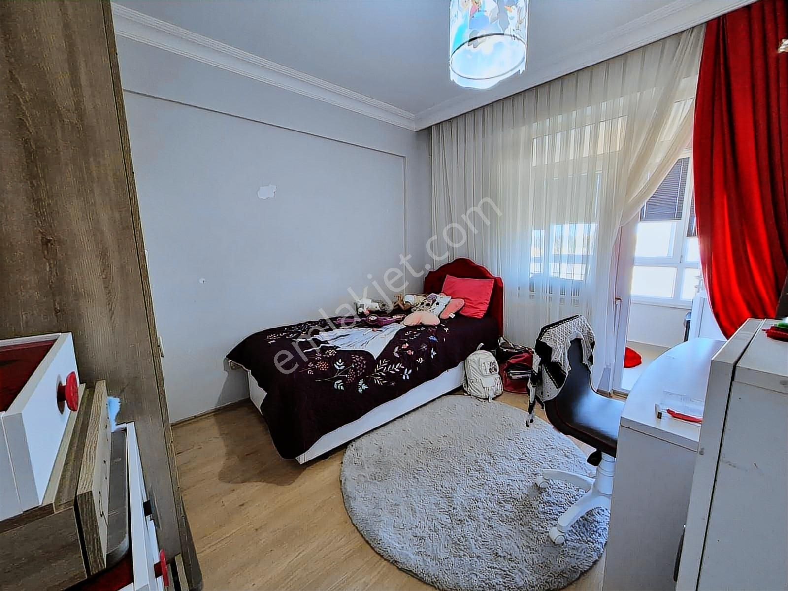 Malkarada Çok Özel Dekorasyonlu Şahane 3+1 Geniş Satılık Daire - Görsel 16