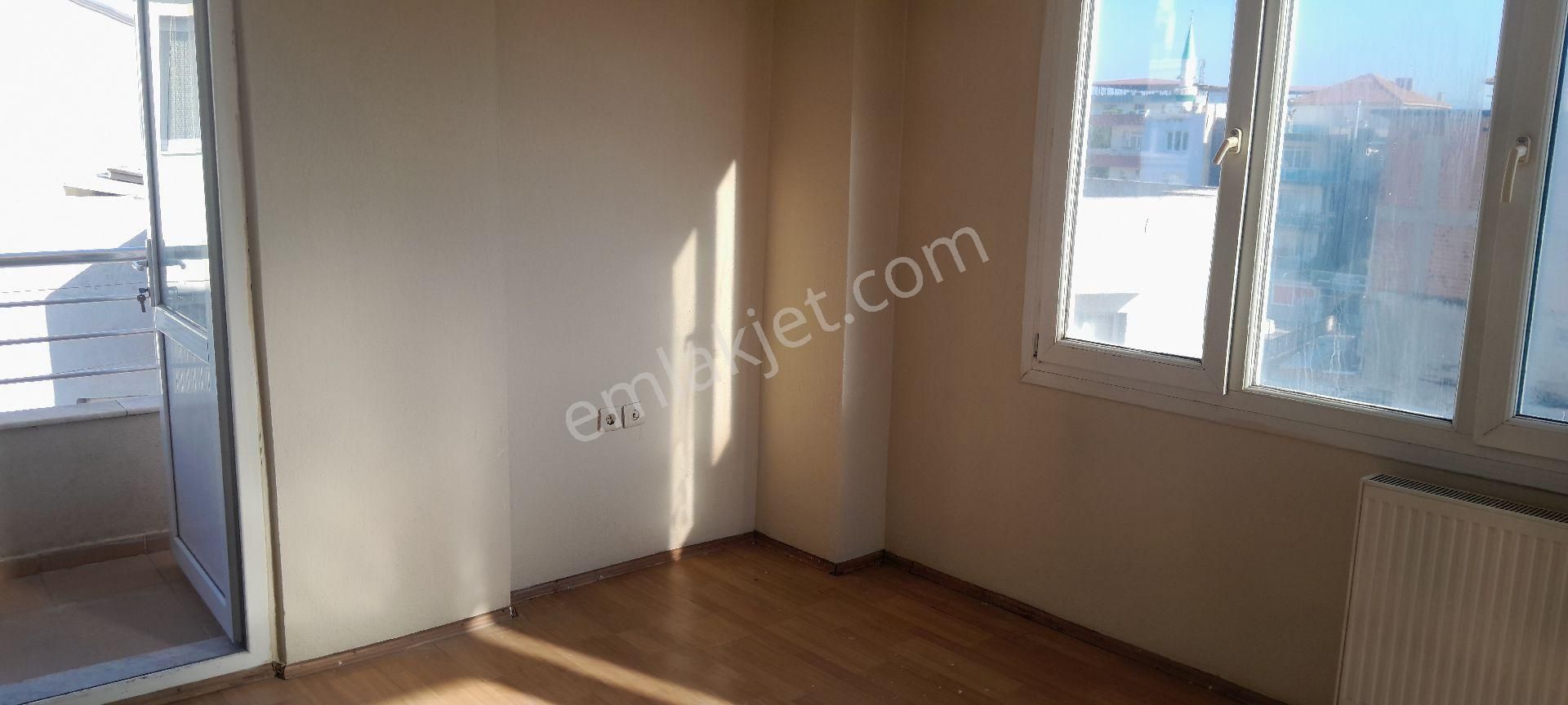 Torbalı Muratbeyde 130 M² 3+1 Kiralık - Görsel 9