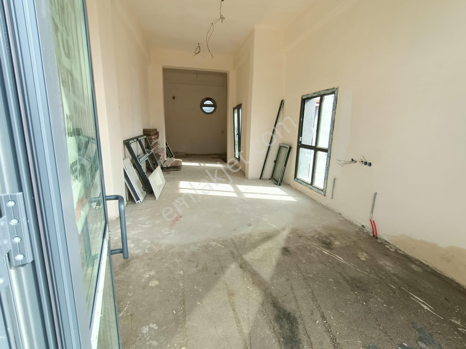 Hem Cadde Hem Park Cepheli! Kiralık 2 Katlı Köşe Dükkan - Görsel 22