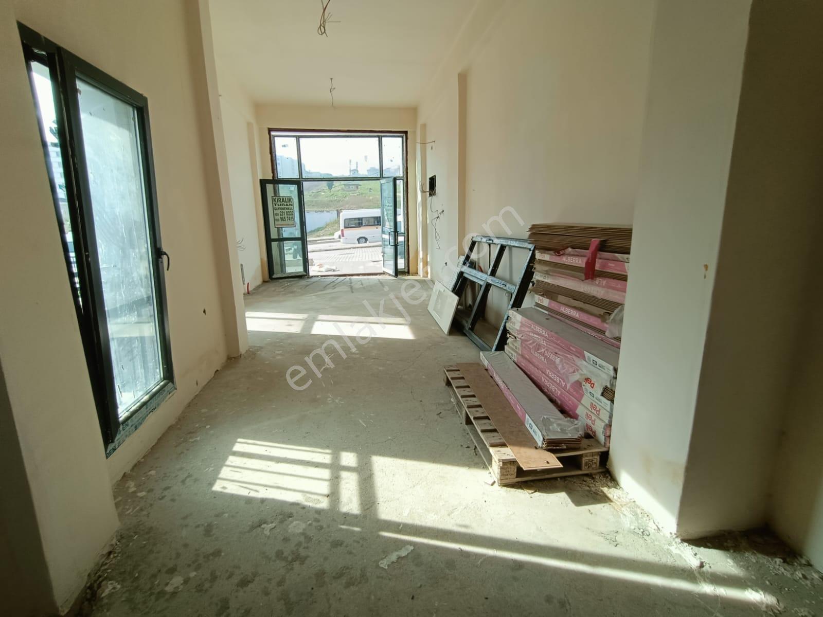 Hem Cadde Hem Park Cepheli! Kiralık 2 Katlı Köşe Dükkan - Görsel 24