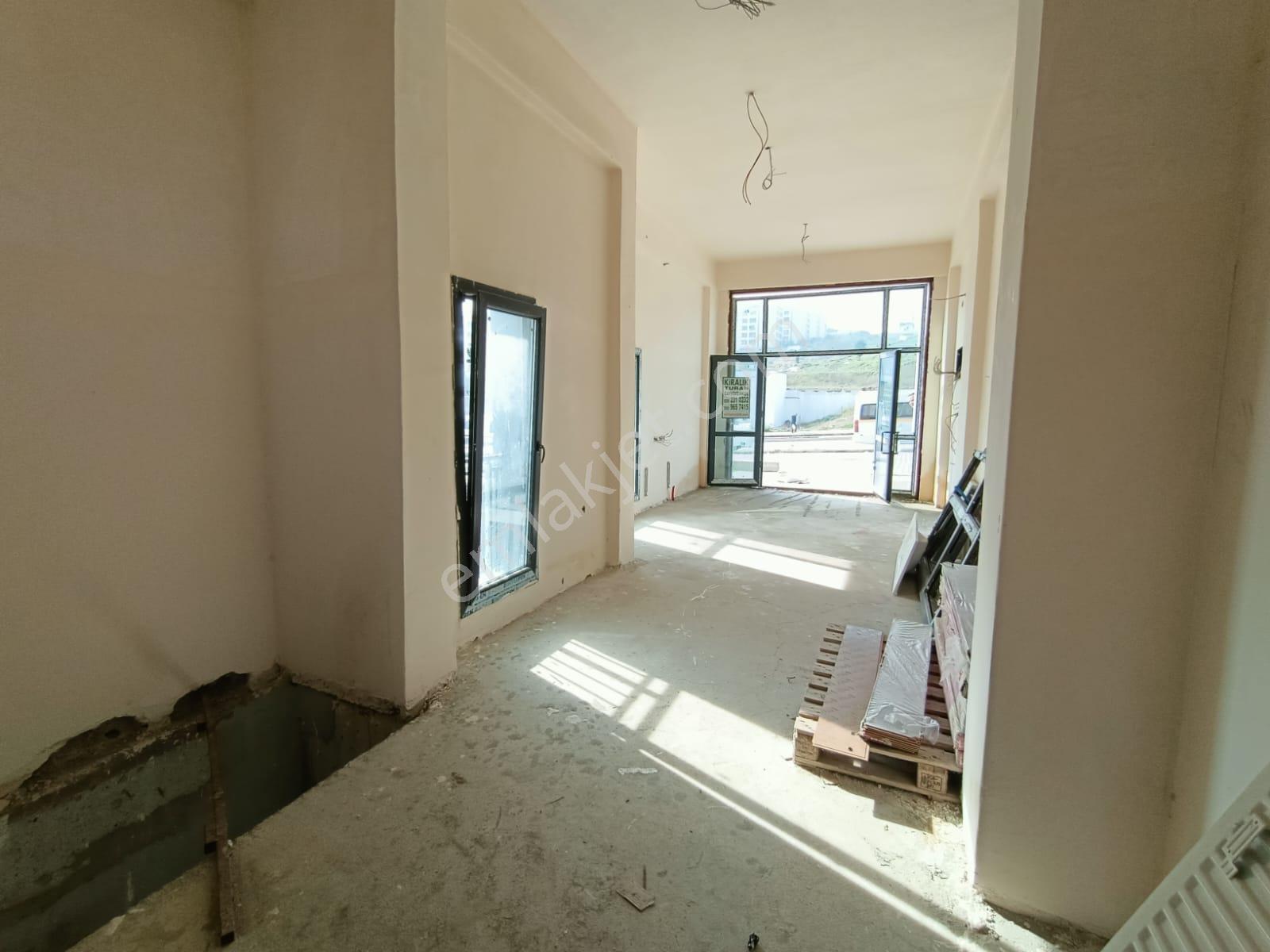 Hem Cadde Hem Park Cepheli! Kiralık 2 Katlı Köşe Dükkan - Görsel 30