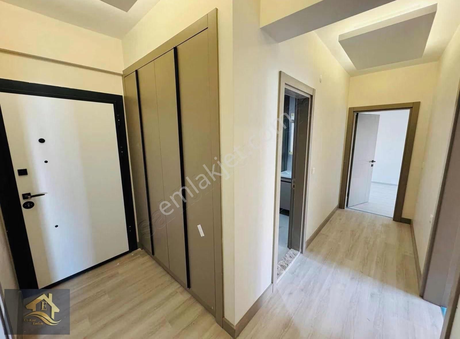 Davutlar'ın En Güzel Sitesinde 100m2 Satılık 2+1 Daire - Görsel 3