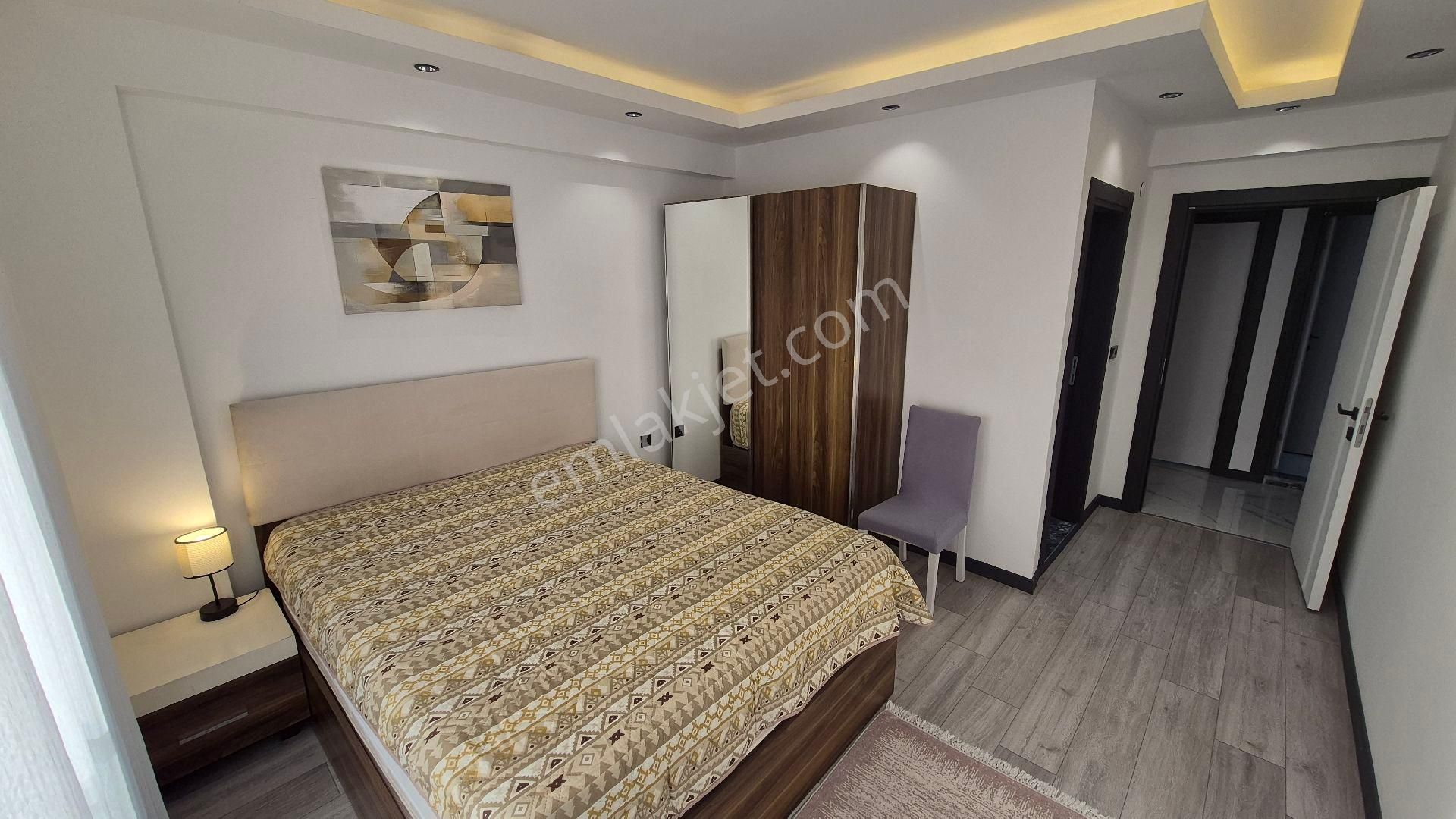 Havuzlu Sitede Geniş 2+1 Eşyalı Lüx Tasarımlı Kiralık Daire - Görsel 7