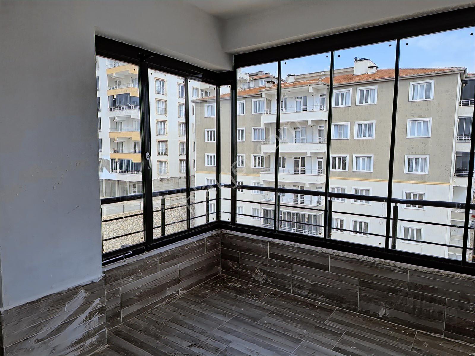 Hakev'den 15 Temmuzda Satılık Full Yapılı 4+1 Lüks Daire - Görsel 31