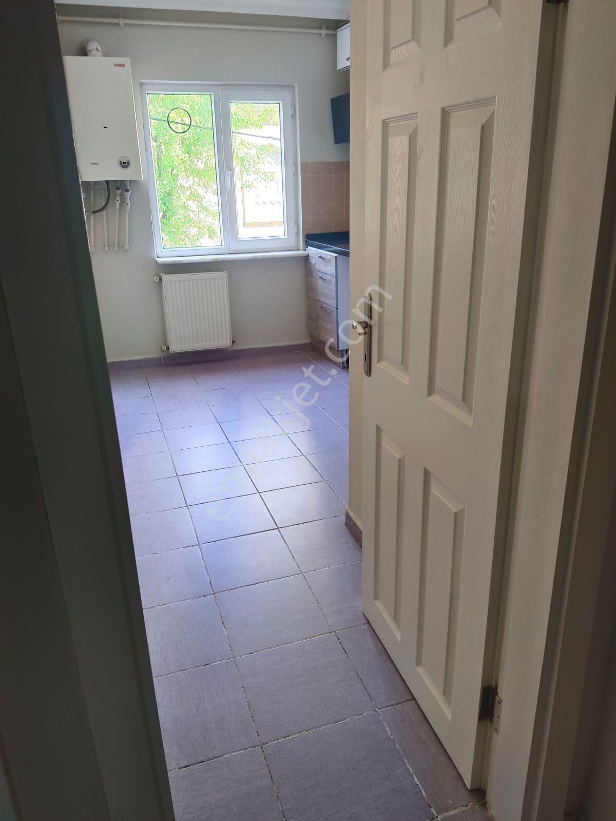 Acil Satılık Radar Mevkinde 2+1 Daire(1.kat) - Görsel 3