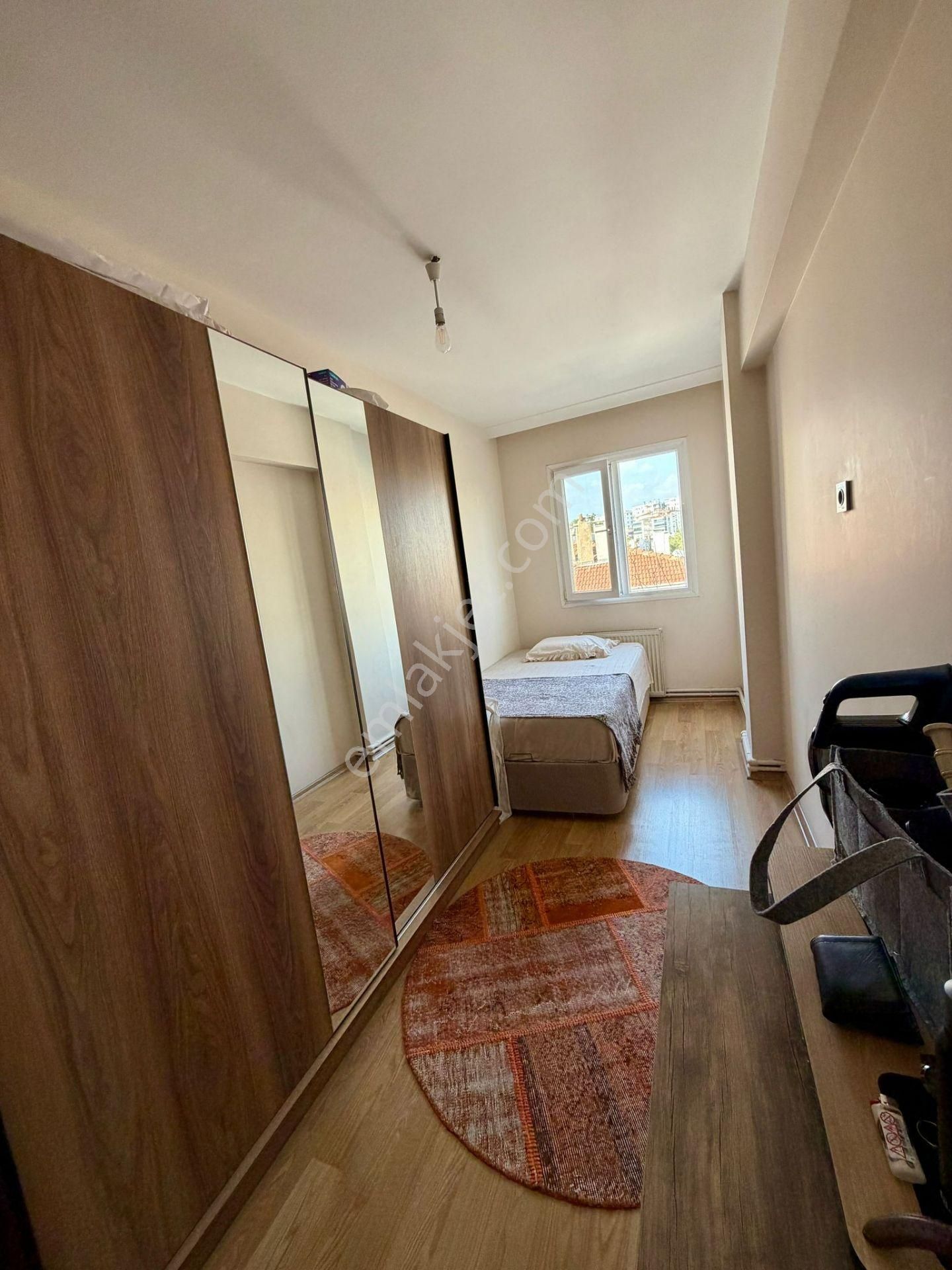 Adnan Süvari'de Özel Dekorasyonlu Şık 2+1 D.gazlı Otoparklı Kiralık Daire - Görsel 24