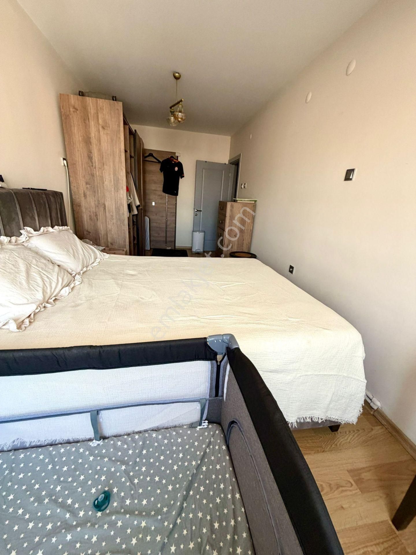 Adnan Süvari'de Özel Dekorasyonlu Şık 2+1 D.gazlı Otoparklı Kiralık Daire - Görsel 27