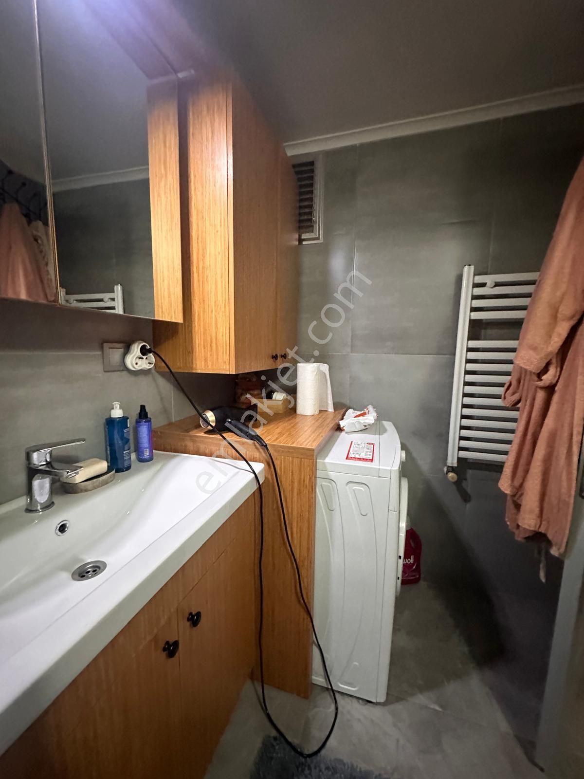 Adnan Süvari'de Özel Dekorasyonlu Şık 2+1 D.gazlı Otoparklı Kiralık Daire - Görsel 22