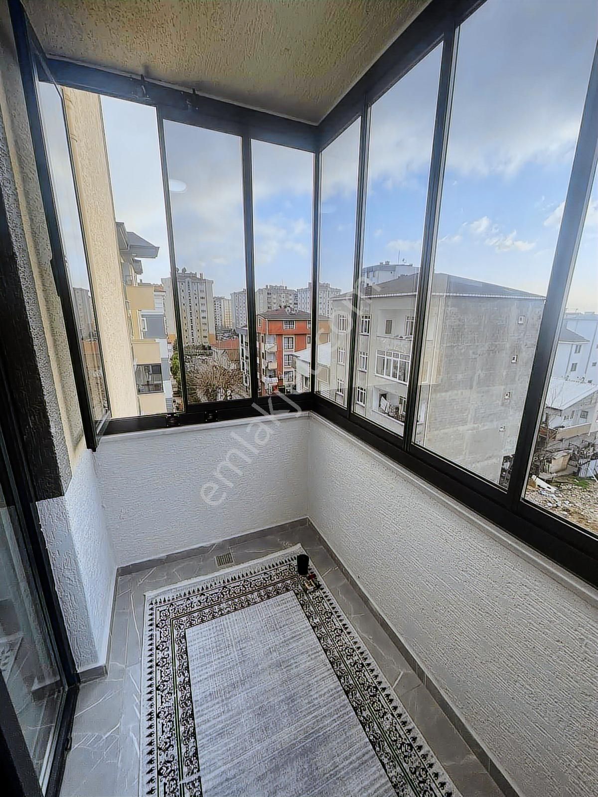 Koruemlaktansatılık 3+1 Cam Balkonlukapalı Otoparklıfırsat Daire - Görsel 6