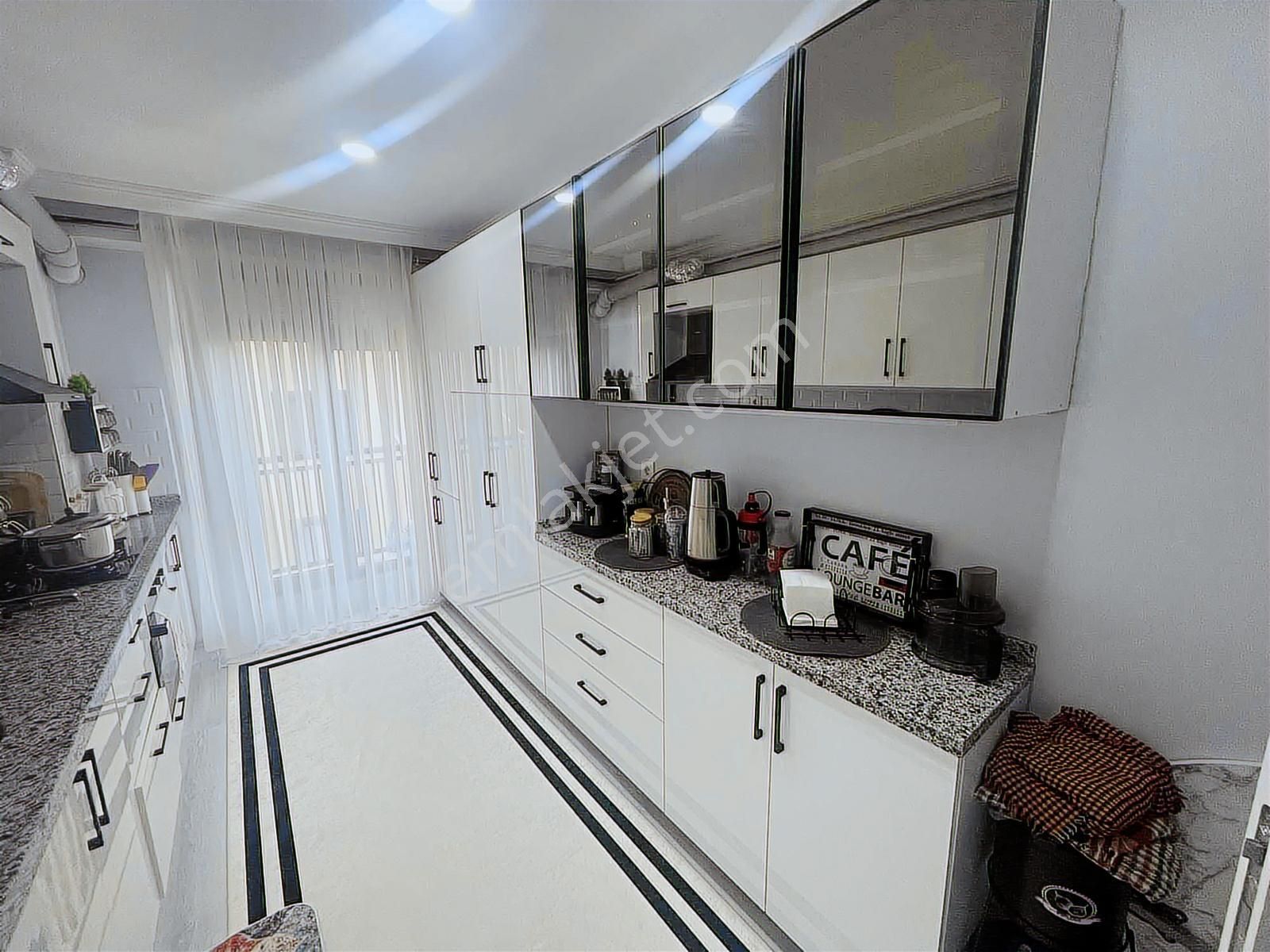 Koruemlaktansatılık 3+1 Cam Balkonlukapalı Otoparklıfırsat Daire - Görsel 10