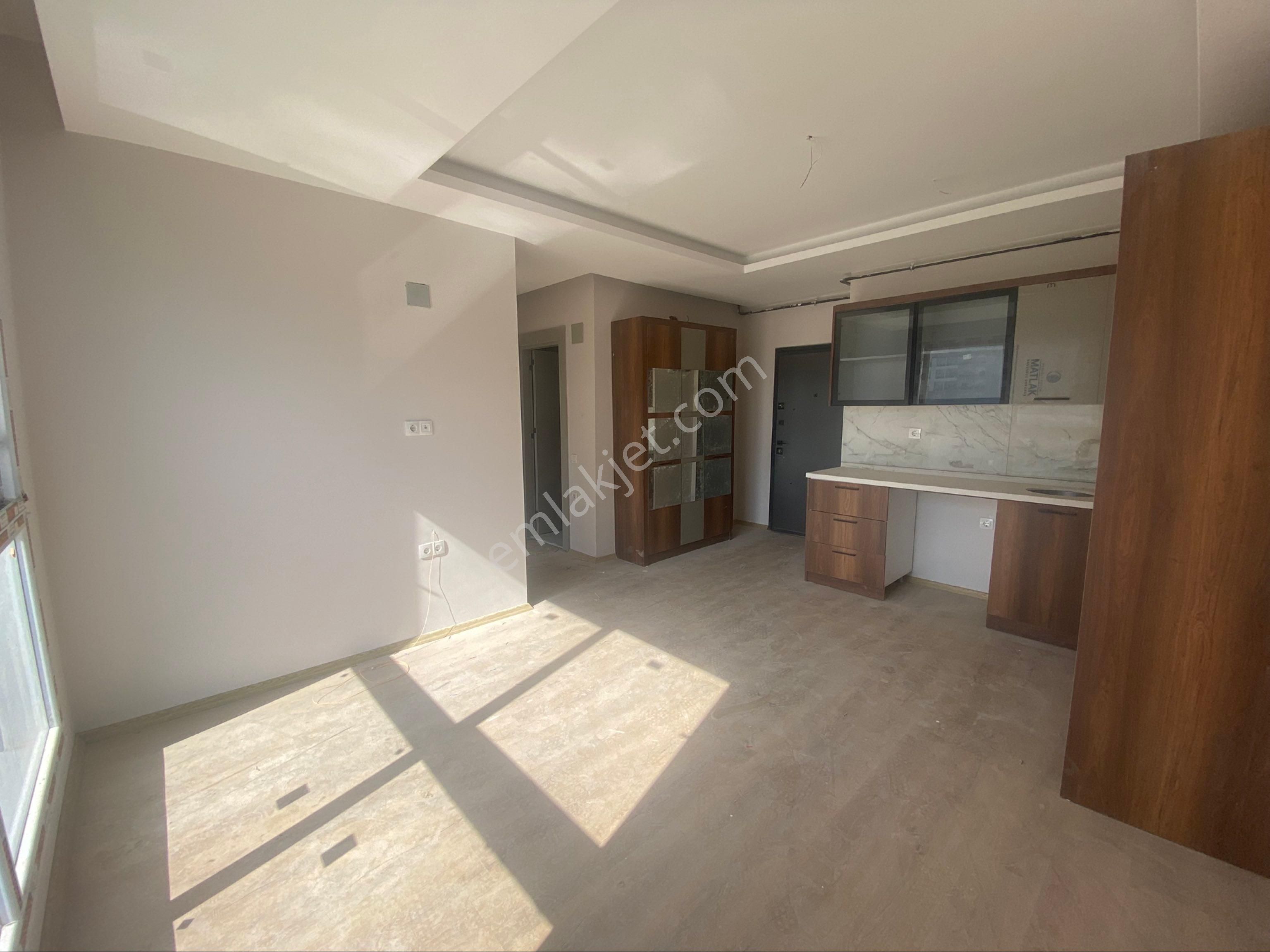 Dream’dan /"mezitli Akdeniz’de Havuz Manzaralı, Modern/a.mutfak/ 2+1 Lüks Daire" - Görsel 4