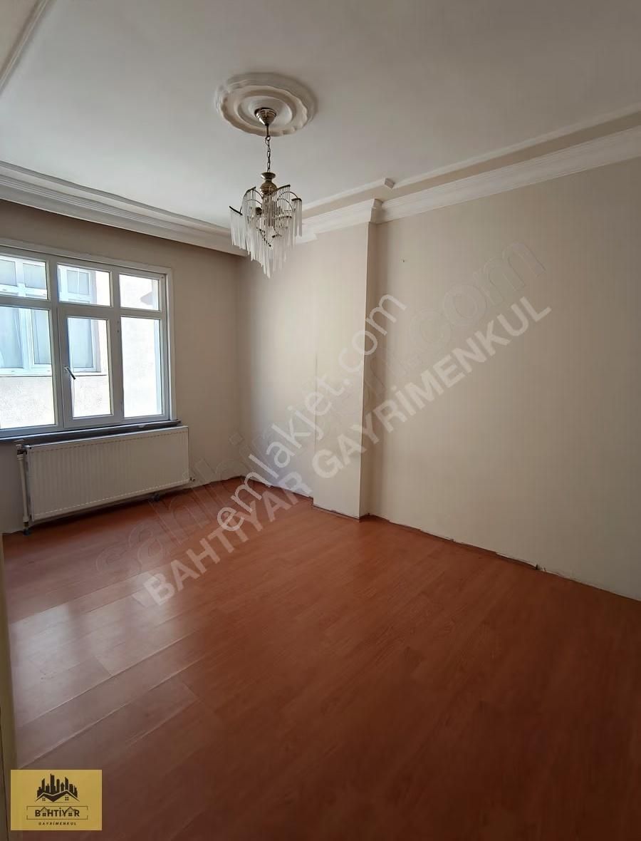 Sancaktepe Yenidoğan Mahallesinde Kiralık 2+1 90 M2 Daire - Görsel 9