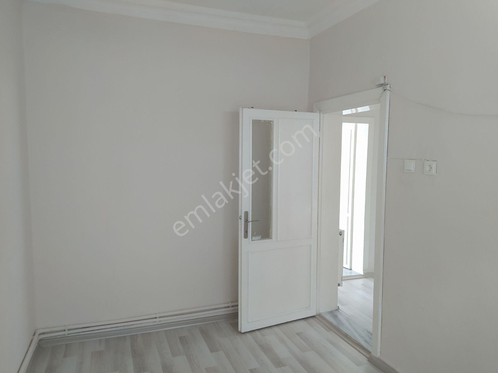 Nokta Emlakta Merkezde 3+1 Bahçeli Kiralık Daire - Görsel 24