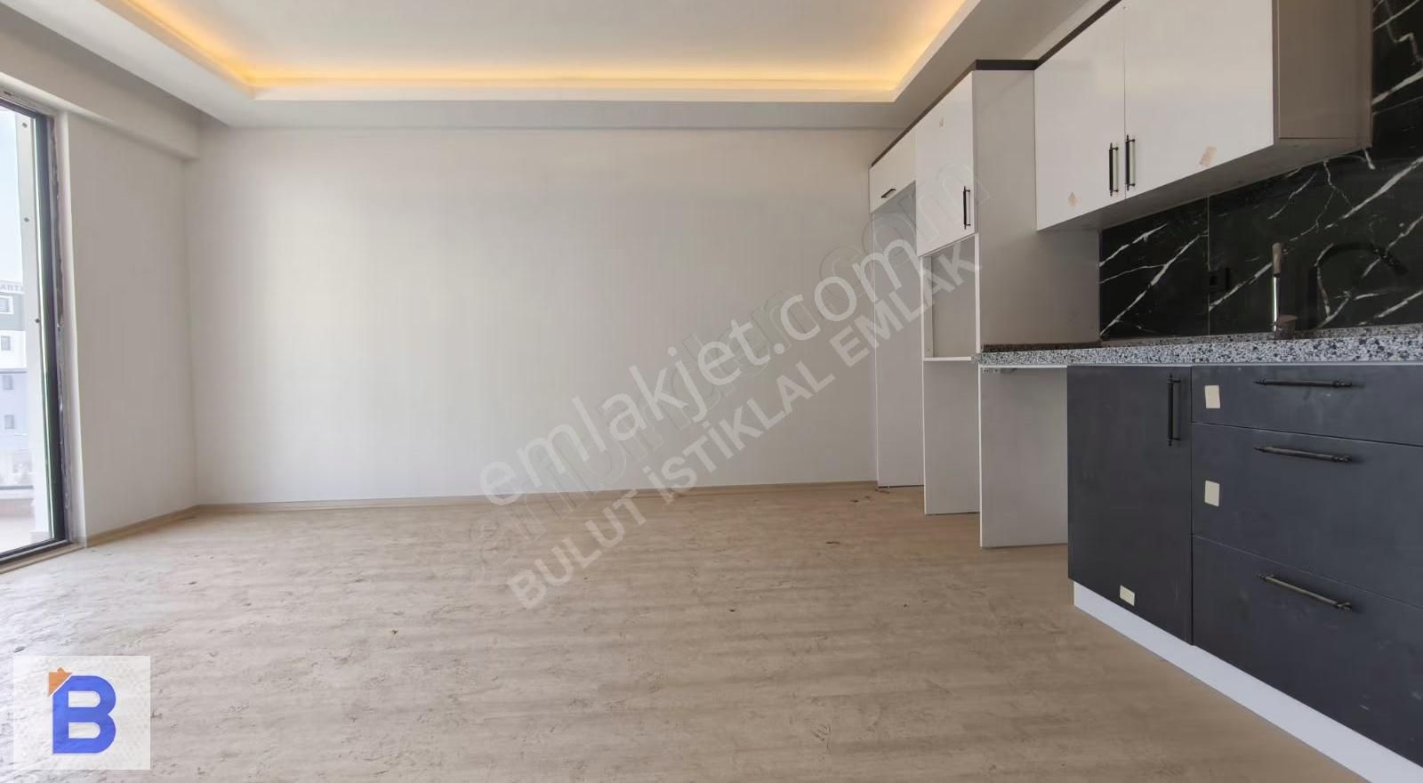 Bulut Emlak'tan Atakum Da 1+1 Satılık Daire - Görsel 2