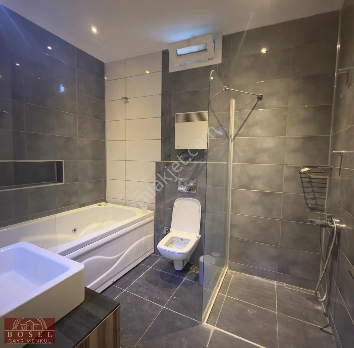 Bodrum Ortakent Tapu Yanı Kiralık 3+1 Geniş Daire - Görsel 23