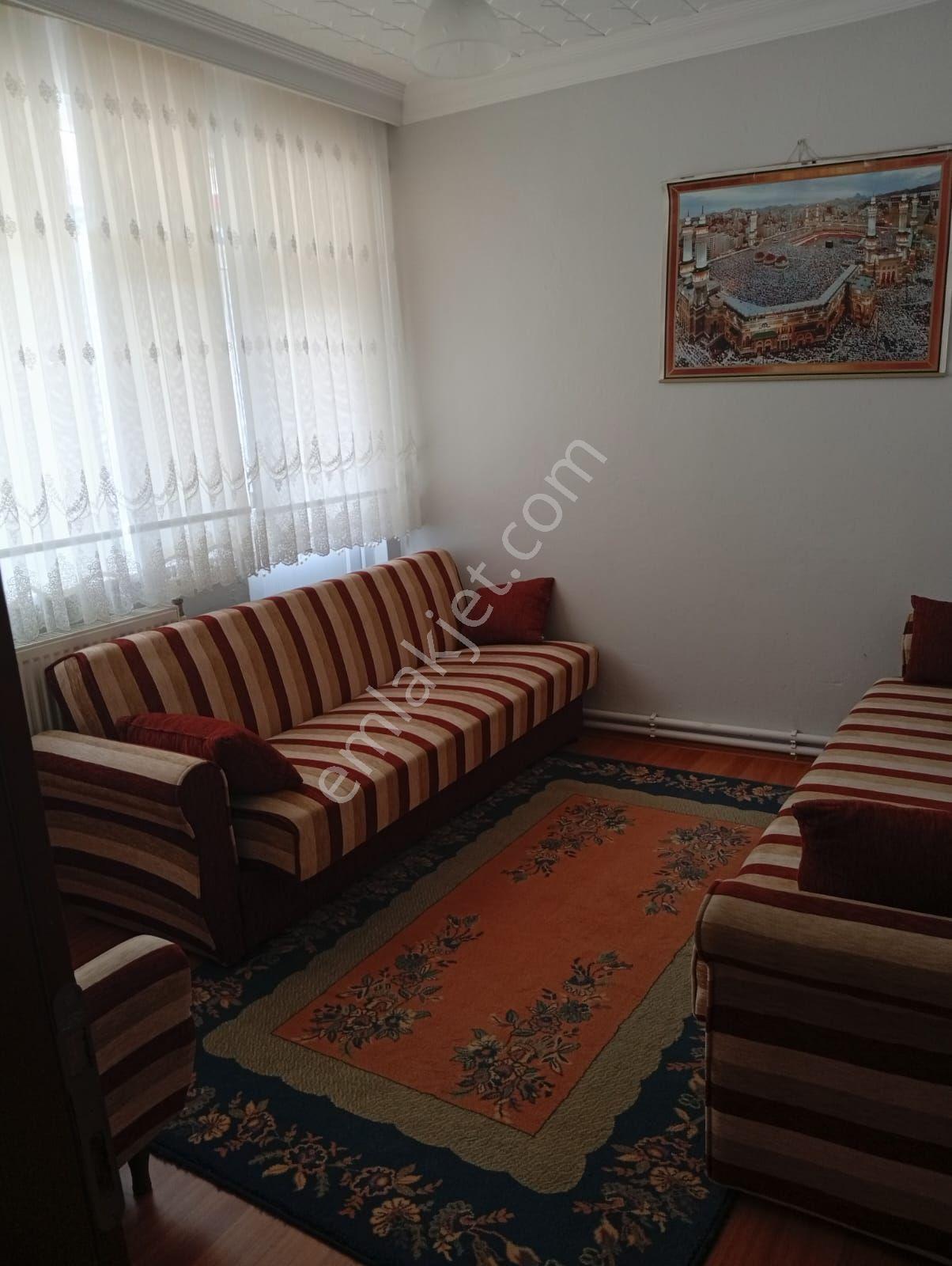 Geyve Tepecikler Mahallesi Eşyalı Müstakil Ev - Görsel 3