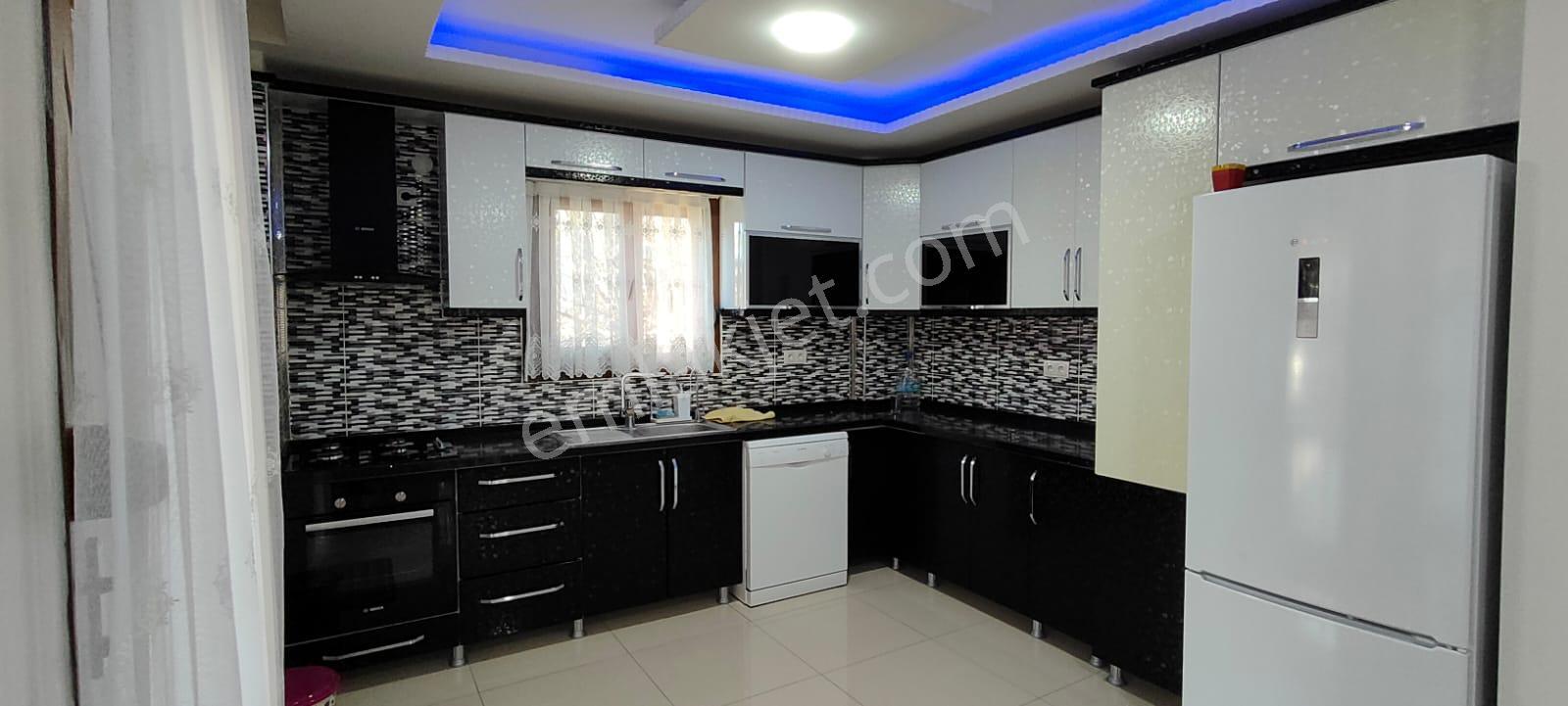Ayvalık Altınova Yorgun'da Satılık Eşyalı 5+1 Villa - Görsel 32