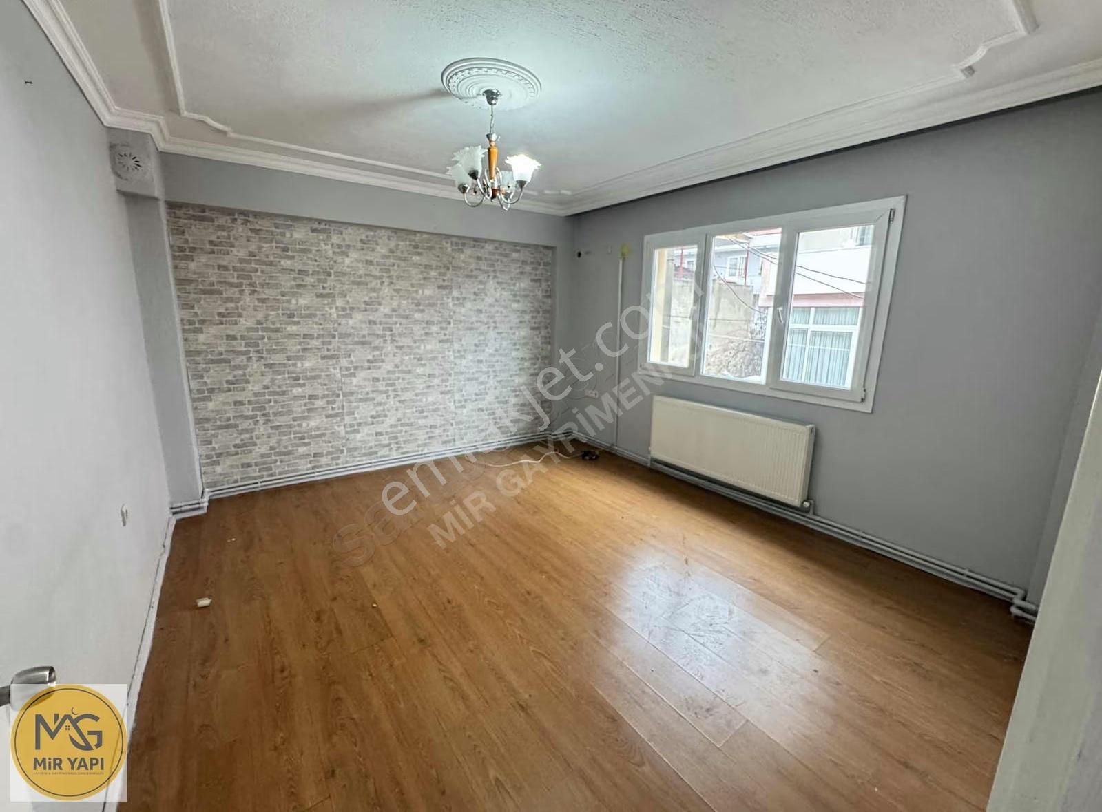 *mir'den Karabağlar Sarıyer Mah. Doğalgazlı 2+1 Fırsat Daire*