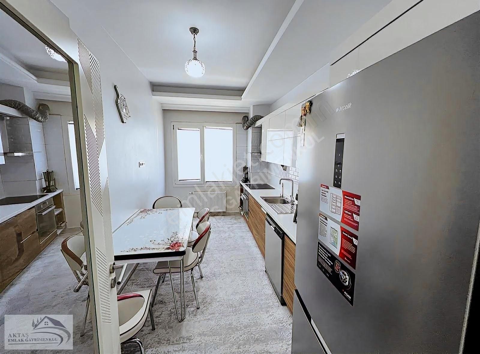 Cumhuriyet Mh. Merkezi Konumda Lüks 3+1 İskanlı Daire - Görsel 6